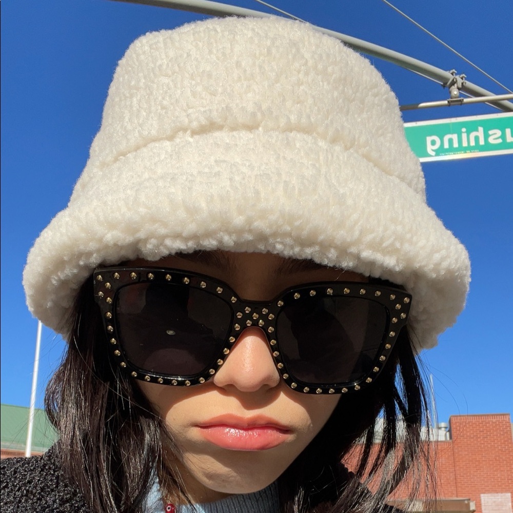 Fluffy bucket hat